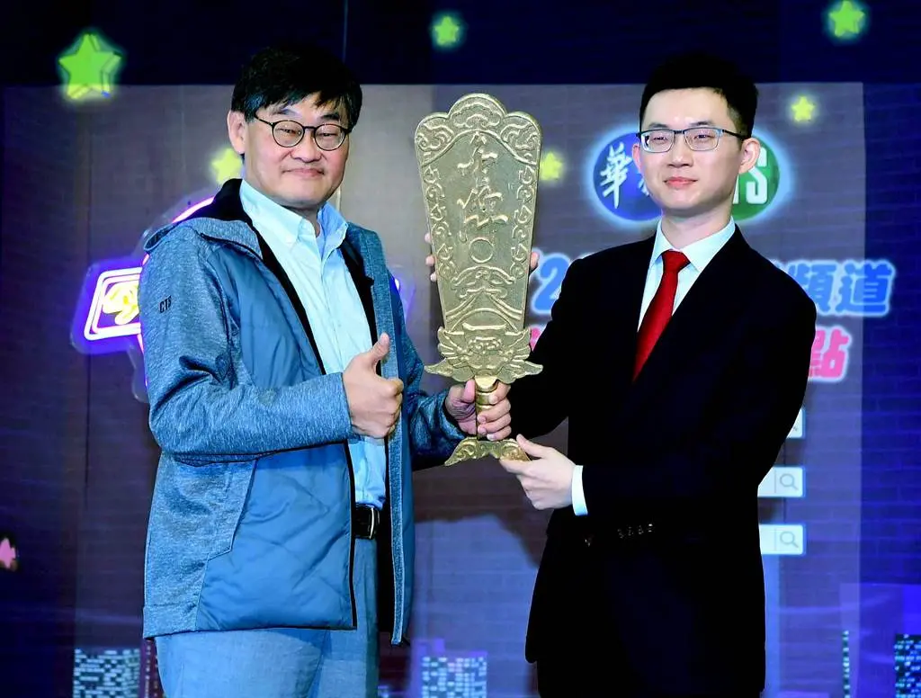 《今夜造口夜》影评：一场荒诞又真实的成人童话，笑泪齐飞的暗夜狂想曲！